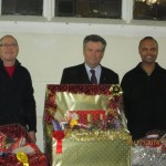 Lodge Brothers Donate Prizes for the 1st Feltham Christmas Tree Festival Lodge Brothers Donate Prizes for the 1st Feltham Christmas Tree Festival