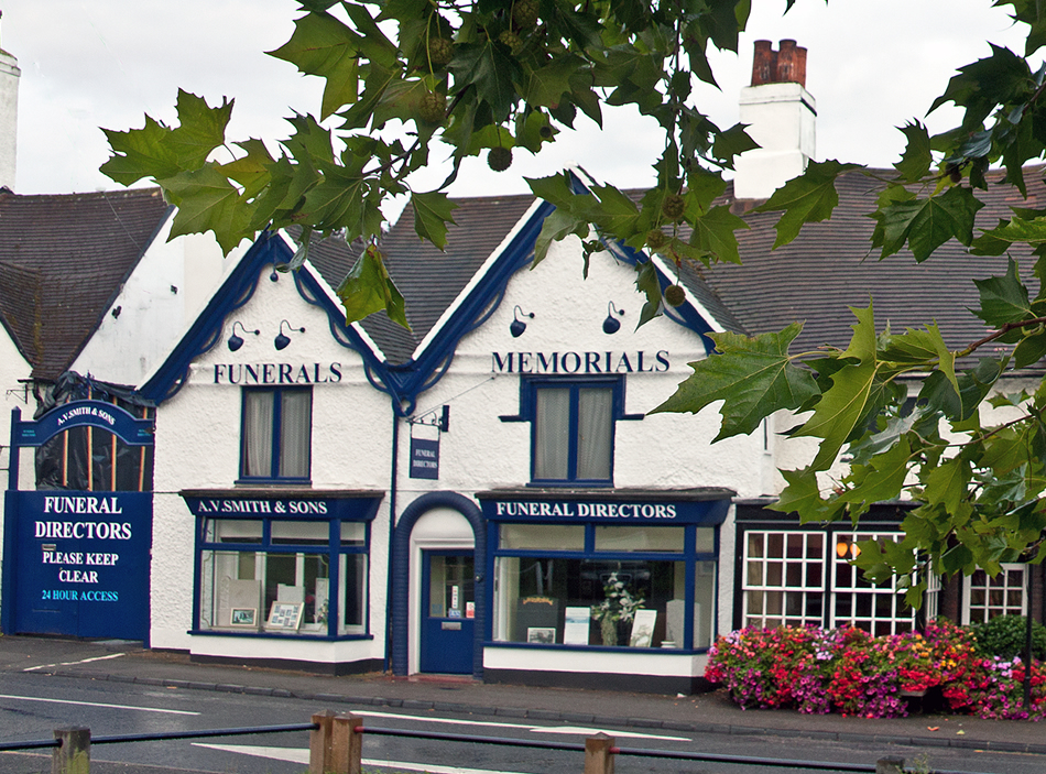 Contact Us | Lodge Brothers - Funeral Directors