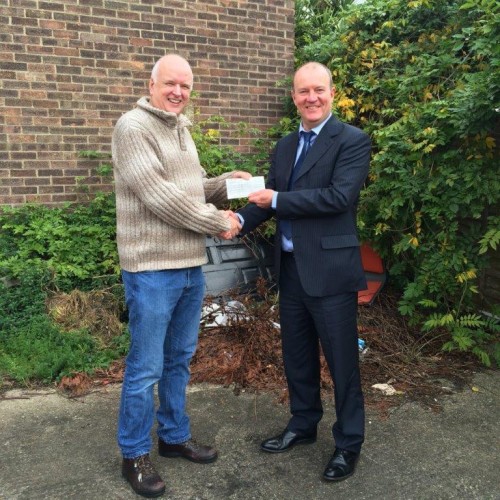 Bethany Chapel Bedfont Receives Donation from Lodge Brothers