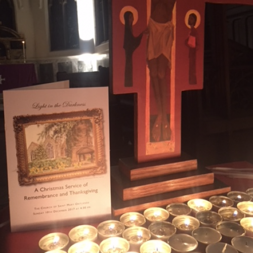 St Mary’s Oatlands – Christmas Remembrance Service St Mary’s Oatlands – Christmas Remembrance Service