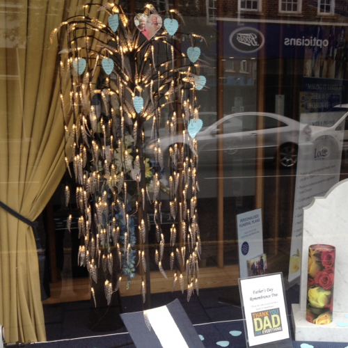 Fathers’ Day Memorial Tree at Weybridge Branch Fathers’ Day Memorial Tree at Weybridge Branch