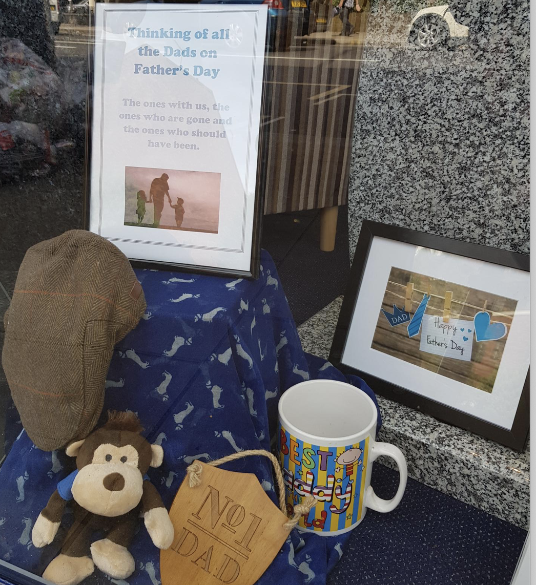 A Simple Fathers Day Display at Twickenham