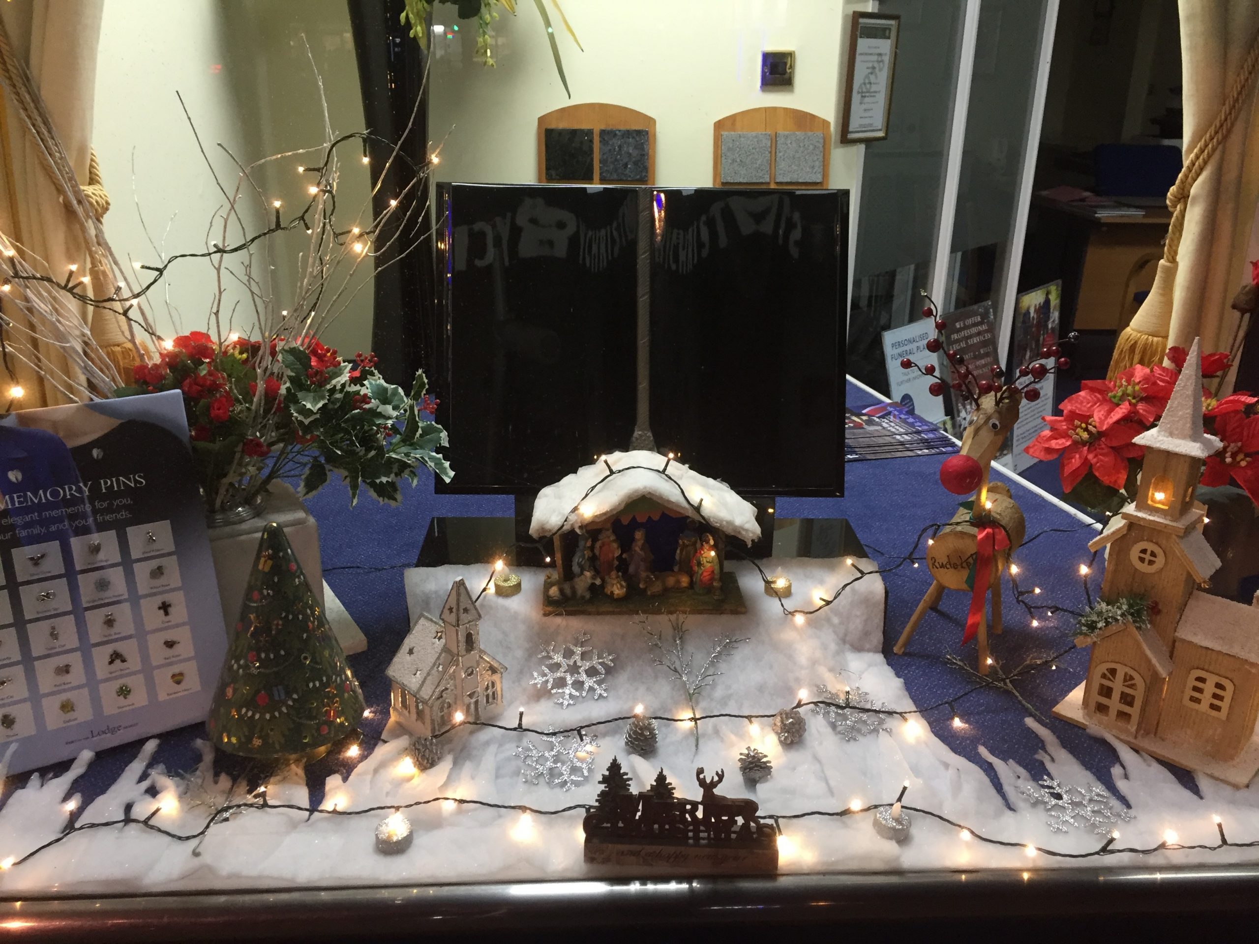 Christmas Remembrance Window at Lodge Brothers Addlestone