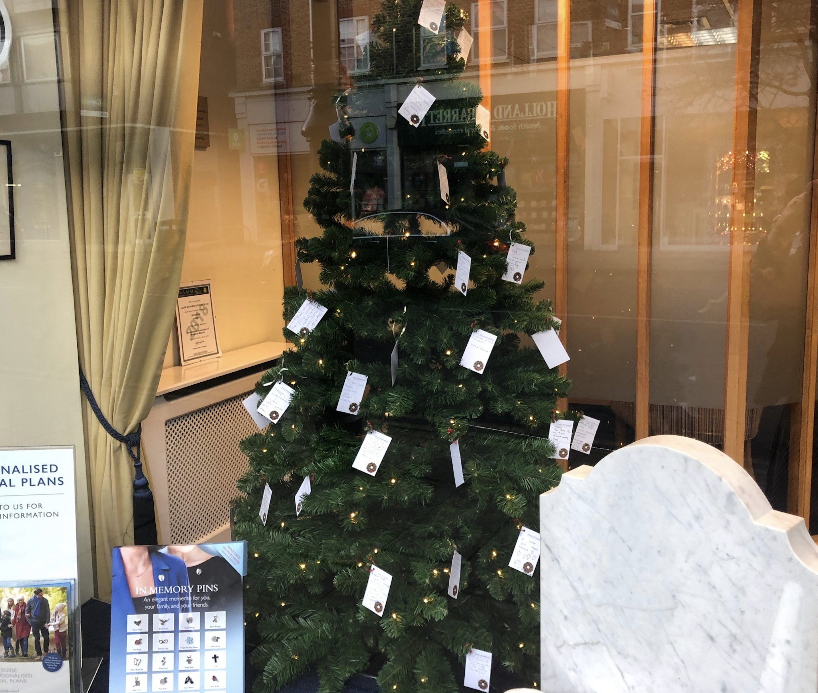 Christmas Remembrance Window at Lodge Brothers Weybridge