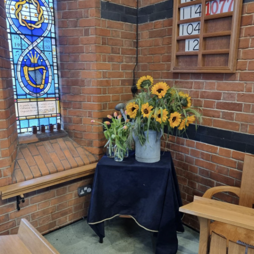 All Saints Church Lightwater – ‘Up-Cycling’ Flower Show